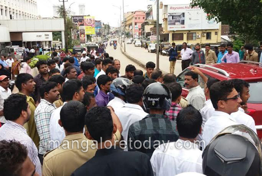 accident Mothi Mahal 1